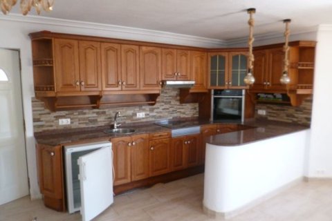 Villa till salu i Villamartin, Alicante, Spanien 5 sovrum, 203 kvm. Nr. 163118 - foto 3