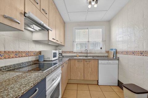 Casa adosada en venta en Finestrat, Alicante, España 3 dormitorios, 80 m2 No. 163113 - foto 6