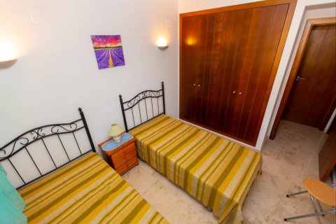 Appartamento in affitto a Punta Prima, Alicante, Spagna 2 camere da letto, 75 mq. N° 144716 - foto 9