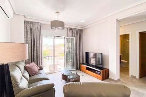 Lägenhet för uthyrning i Punta Prima, Alicante, Spanien 2 sovrum, 67 kvm. Nr. 144864 - foto 3