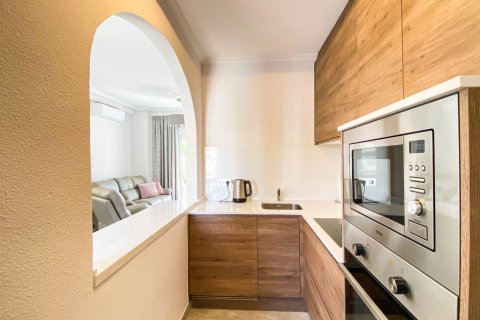 Lägenhet för uthyrning i Punta Prima, Alicante, Spanien 2 sovrum, 67 kvm. Nr. 144864 - foto 9