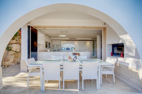 Villa for rent Portals Nous, Mallorca, Spain 5 bedrooms, 543 sq.m. No. 111772 - photo 11