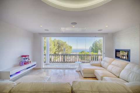 Villa for rent Portals Nous, Mallorca, Spain 5 bedrooms, 543 sq.m. No. 111772 - photo 3