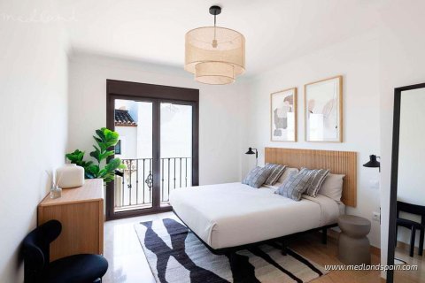 Продажа таухауса в Эстепона, Малага, Испания 3 спальни, 245м2 №142857 - фото 12