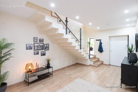 Продажа таухауса в Долорес, Аликанте, Испания 3 спальни, 166м2 №142856 - фото 5