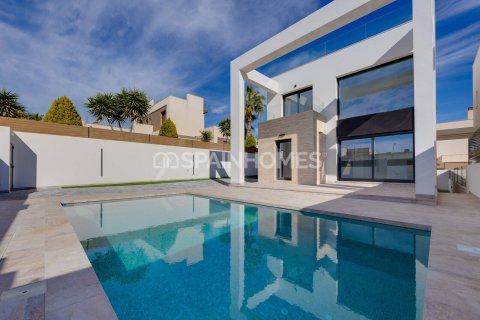 Villa pārdošanā Torrevieja, Alicante, Spānijā 4 istabas, 202 m2 Nr. 166861 - attēls 8