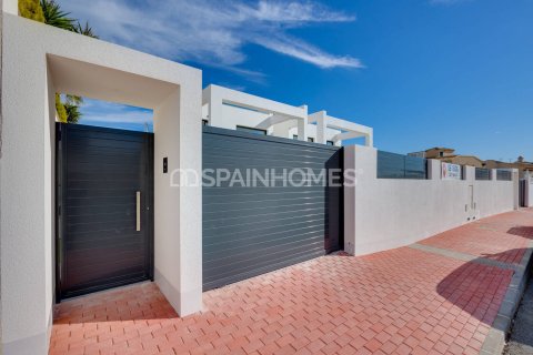 Villa pārdošanā Torrevieja, Alicante, Spānijā 4 istabas, 202 m2 Nr. 166861 - attēls 14
