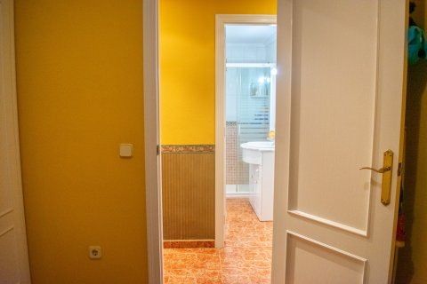 Продажа квартиры в Гуардамар-дель-Сегура, Аликанте, Испания 3 спальни, 106м2 №119035 - фото 10