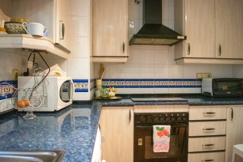 Продажа квартиры в Гуардамар-дель-Сегура, Аликанте, Испания 3 спальни, 106м2 №119035 - фото 26