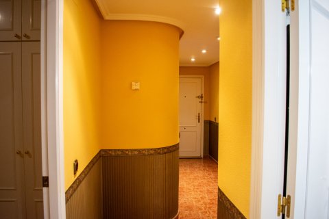 Продажа квартиры в Гуардамар-дель-Сегура, Аликанте, Испания 3 спальни, 106м2 №119035 - фото 15