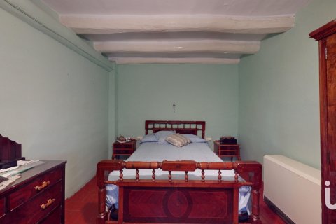 Kamienica w Casserres, Barcelona, Hiszpania 5 sypialni, 300 mkw. nr 153881 – zdjęcie 5