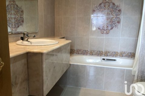 House for sale in Oliva, Valencia, Spain 4 bedrooms, 370 sq.m. No. 153882 - photo 26