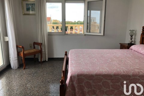 House for sale in Oliva, Valencia, Spain 4 bedrooms, 370 sq.m. No. 153882 - photo 15