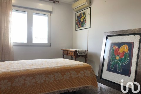 House for sale in Oliva, Valencia, Spain 4 bedrooms, 370 sq.m. No. 153882 - photo 19