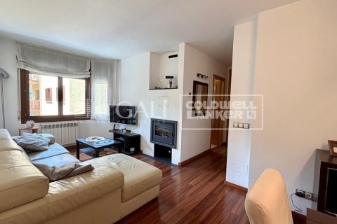 Apartment à Principado De Andorra (Ninguna Poblacion Tiene C.P.), Lleida, Espagne 3 chambres, 80 m2 No. 178654