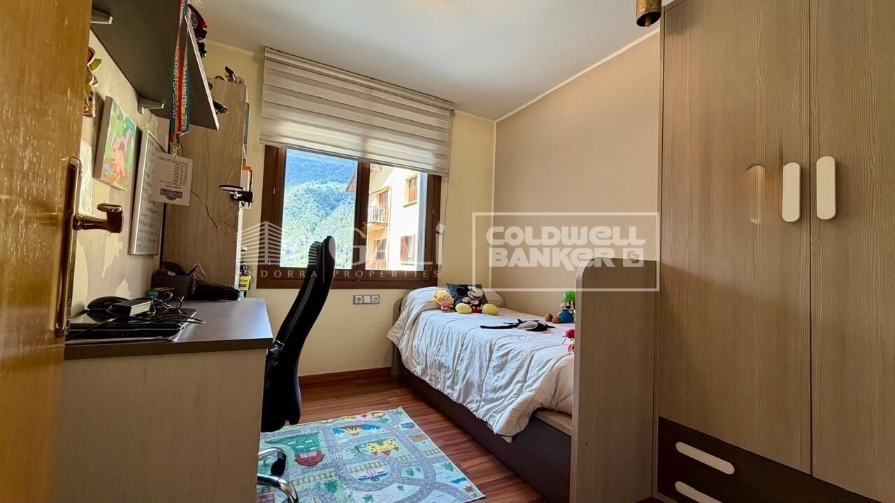 Apartment à Principado De Andorra (Ninguna Poblacion Tiene C.P.), Lleida, Espagne 3 chambres, 80 m2 No. 178654