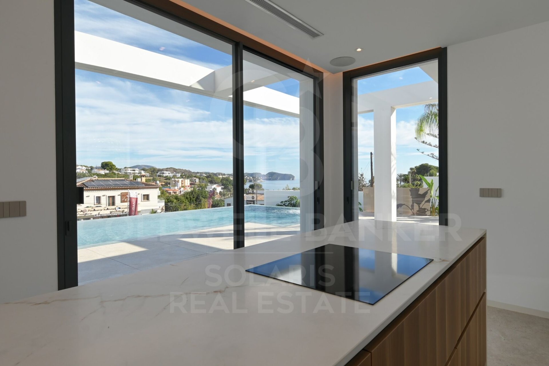 Villa en Benissa, Alicante, España 4 dormitorios, 621 m2 No. 178650