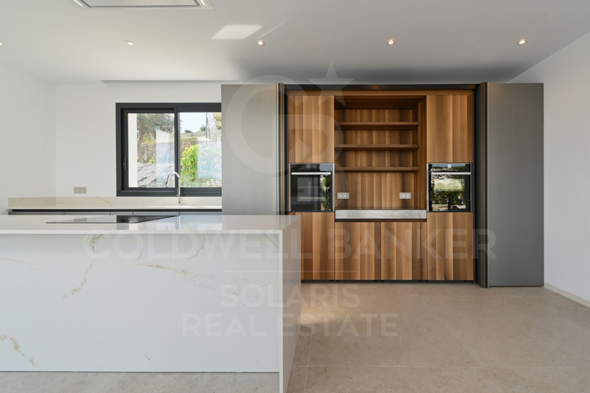 Villa en Benissa, Alicante, España 4 dormitorios, 621 m2 No. 178650