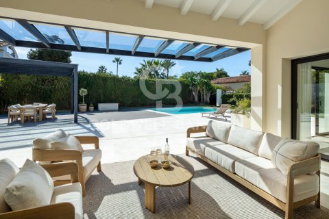 Villa à vendre à Marbella, Malaga, Espagne, 4 chambres, 271 m2 No. 178649 - photo 3