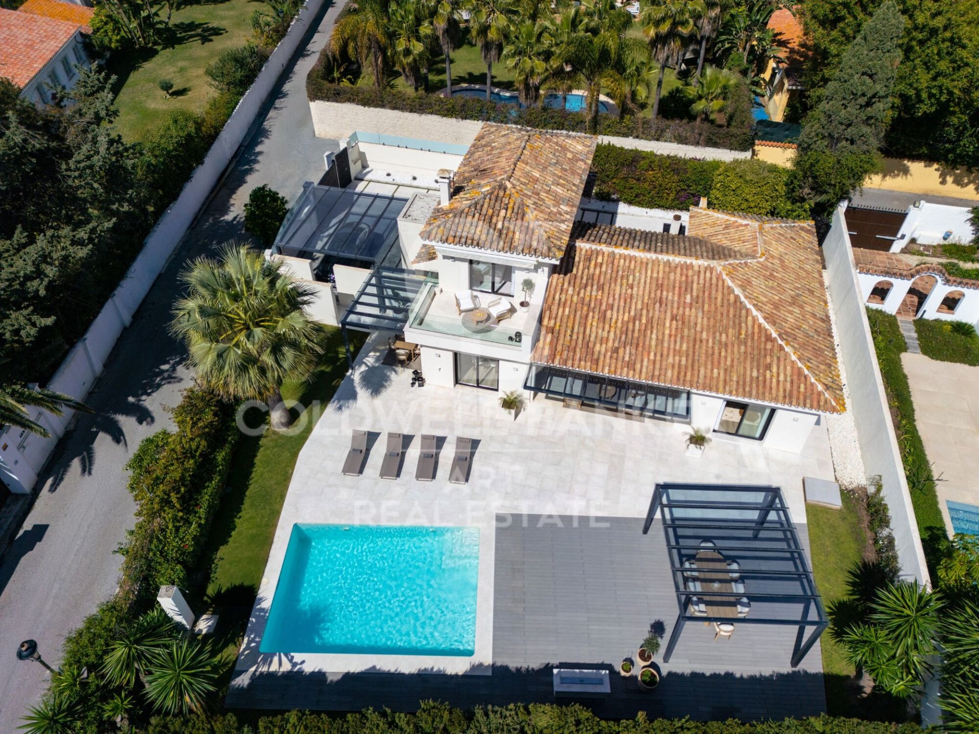 Villa a Marbella, Malaga, Spagna 4 camere da letto, 271 mq. N° 178649