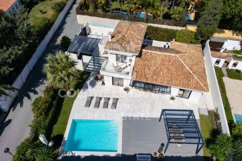 Villa à vendre à Marbella, Malaga, Espagne, 4 chambres, 271 m2 No. 178649 - photo 25