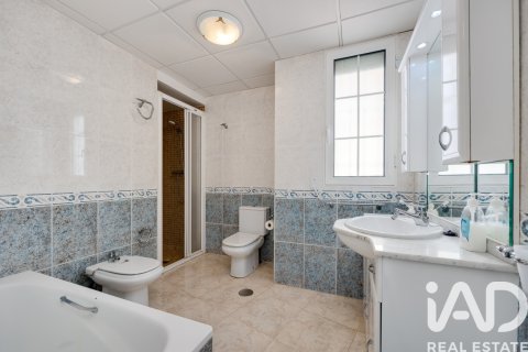 Wohnung zum Verkauf in Torrevieja, Alicante, Spanien 4 Schlafzimmer, 108 m2 Nr. 152693 - Foto 26