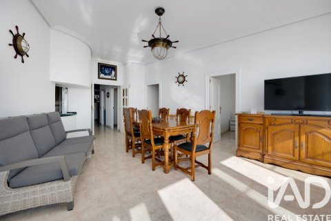 Wohnung zum Verkauf in Torrevieja, Alicante, Spanien 4 Schlafzimmer, 108 m2 Nr. 152693 - Foto 3