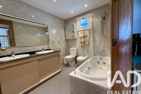 Penthouse w Sant Vicenc De Montalt, Barcelona, Hiszpania 4 sypialnie, 164 mkw. nr 152694 – zdjęcie 27