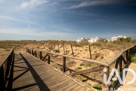 Lägenhet till salu i Ayamonte, Huelva, Spanien 3 sovrum, 213 kvm. Nr. 152691 - foto 20