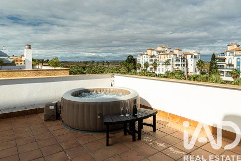 Lägenhet till salu i Ayamonte, Huelva, Spanien 3 sovrum, 213 kvm. Nr. 152691 - foto 5