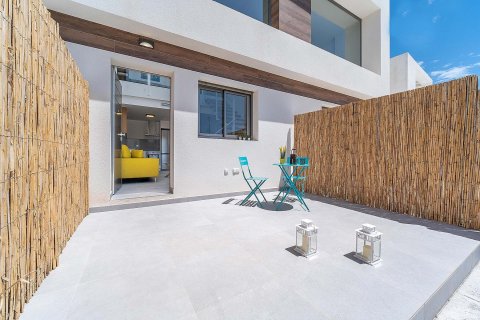 Продажа виллы Ориуэла, Аликанте, Испания 3 спальни, 94м2 №112316 - фото 3