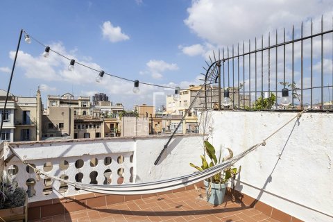 Ático en venta en Barcelona, España 1 dormitorio, 39 m2 No. 150274 - foto 5