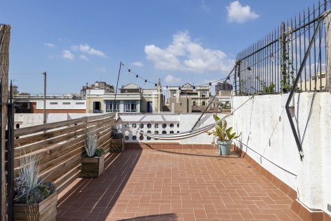 Ático en venta en Barcelona, España 1 dormitorio, 39 m2 No. 150274 - foto 4