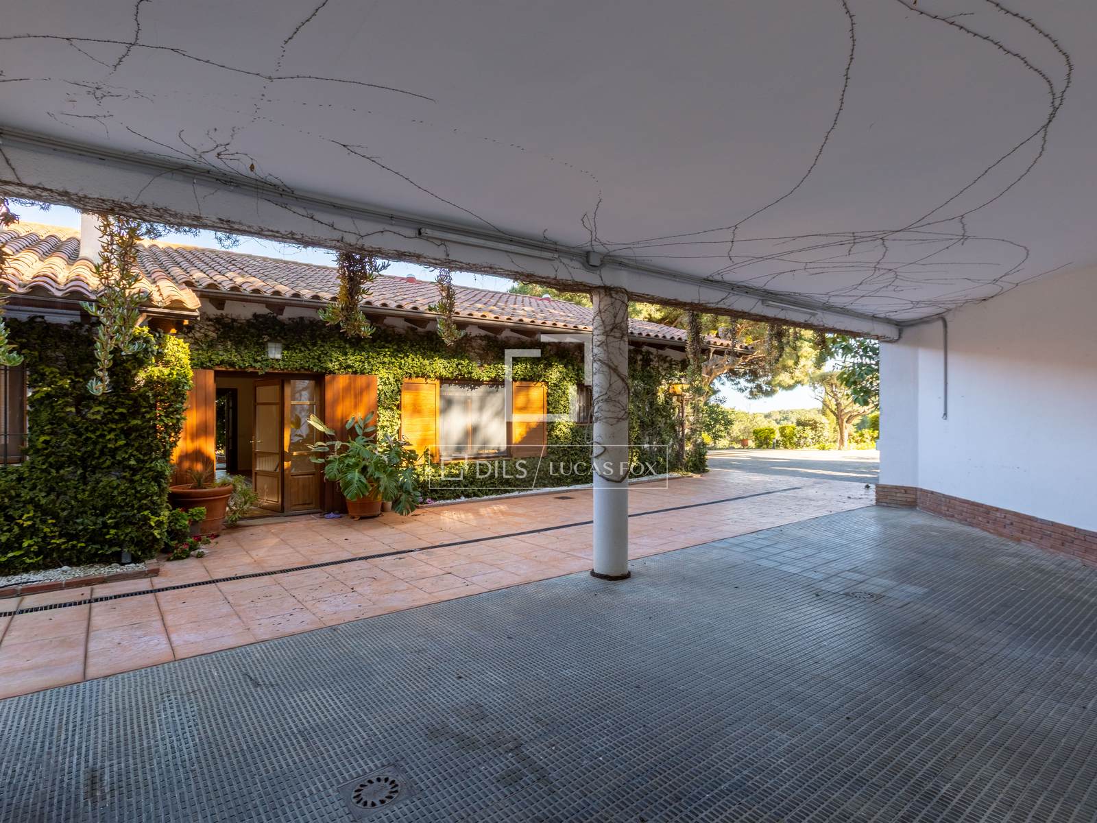 Villa in Cabrera de Mar, Barcelona, Spanien 6 Schlafzimmer, 698 m2 Nr. 150275