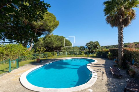 Villa en venta en Cabrera de Mar, Barcelona, España 6 dormitorios, 698 m2 No. 150275 - foto 6