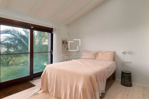 Villa for sale in Cabrera de Mar, Barcelona, Spain 6 bedrooms, 698 sq.m. No. 150275 - photo 24