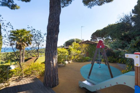 Villa en venta en Cabrera de Mar, Barcelona, España 6 dormitorios, 698 m2 No. 150275 - foto 11