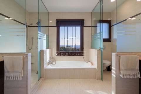 Villa for sale in Cabrera de Mar, Barcelona, Spain 6 bedrooms, 698 sq.m. No. 150275 - photo 17