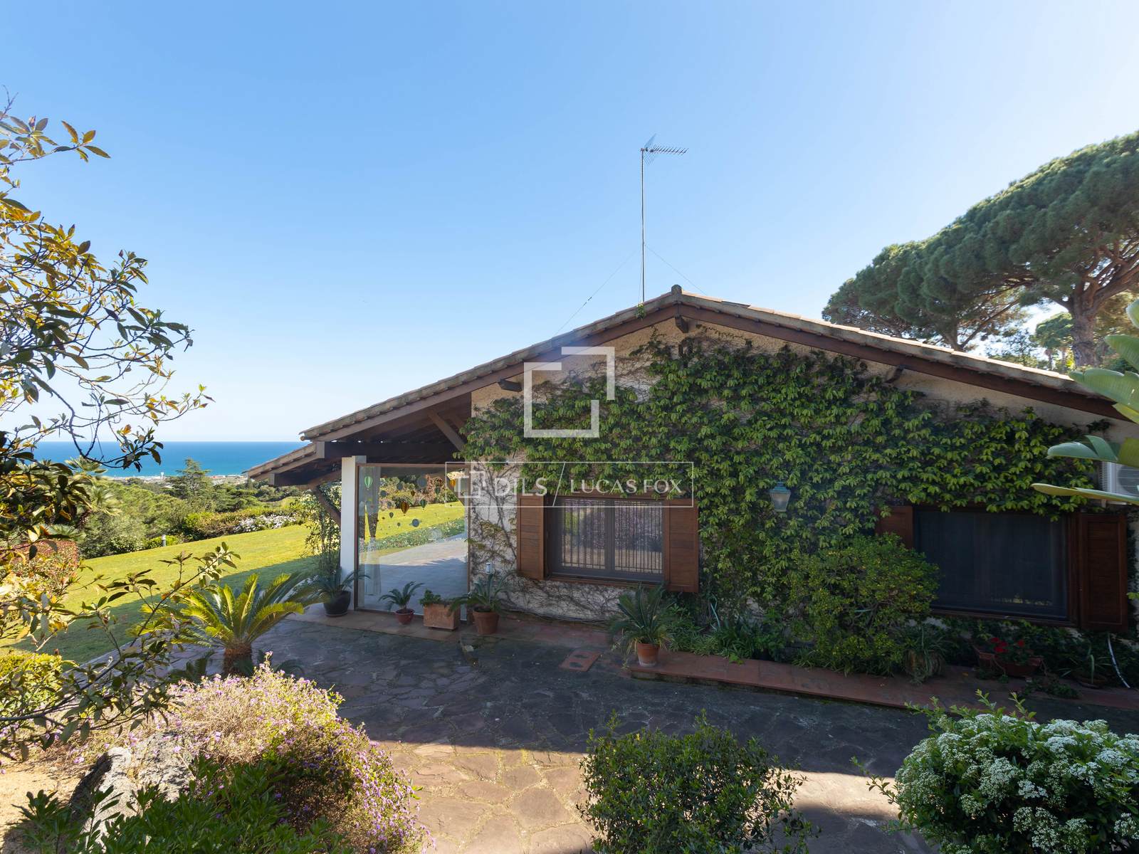 Villa in Cabrera de Mar, Barcelona, Spanien 6 Schlafzimmer, 698 m2 Nr. 150275