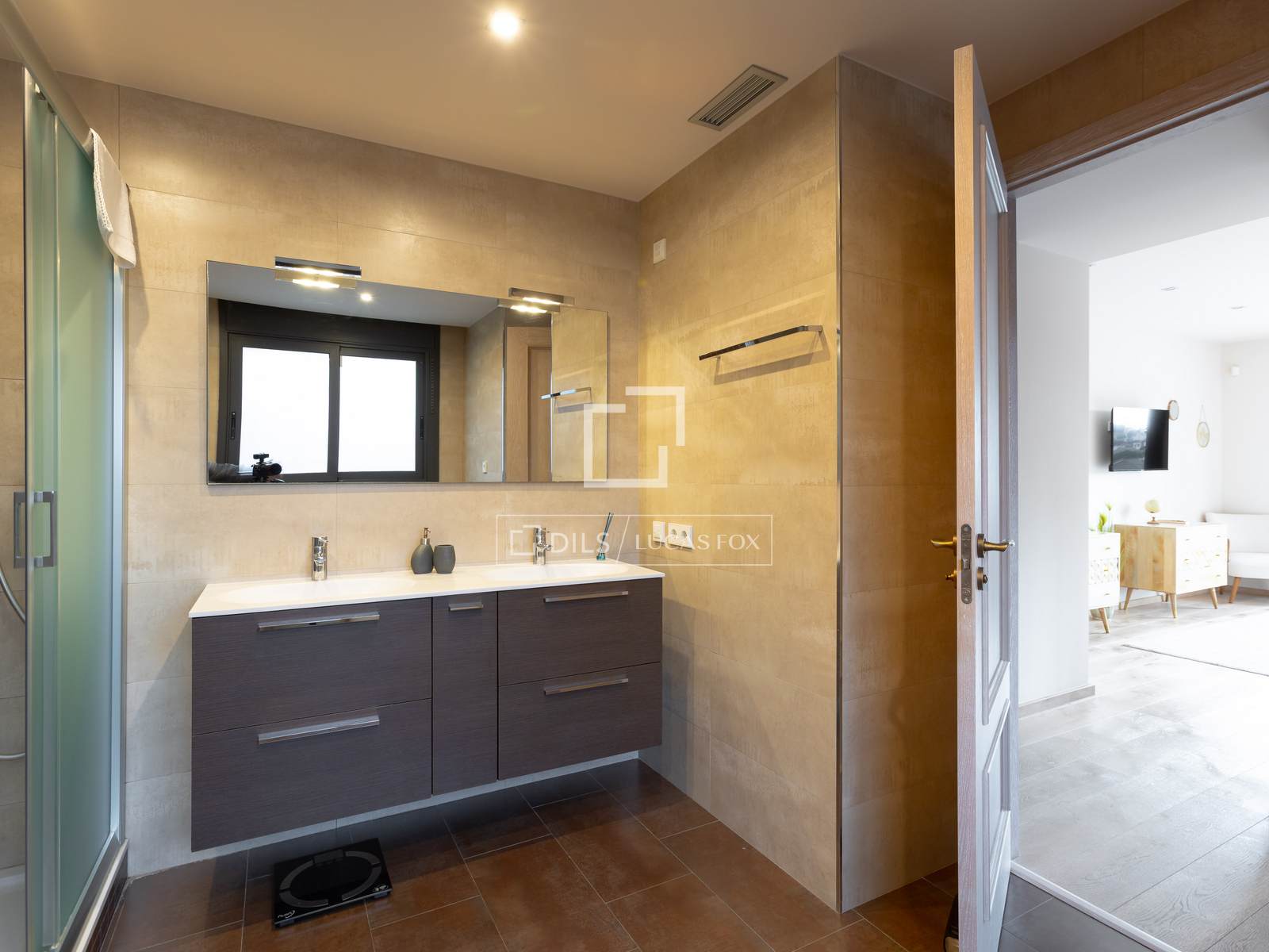 Villa à Premia De Dalt, Barcelona, Espagne 5 chambres, 375 m2 No. 150276