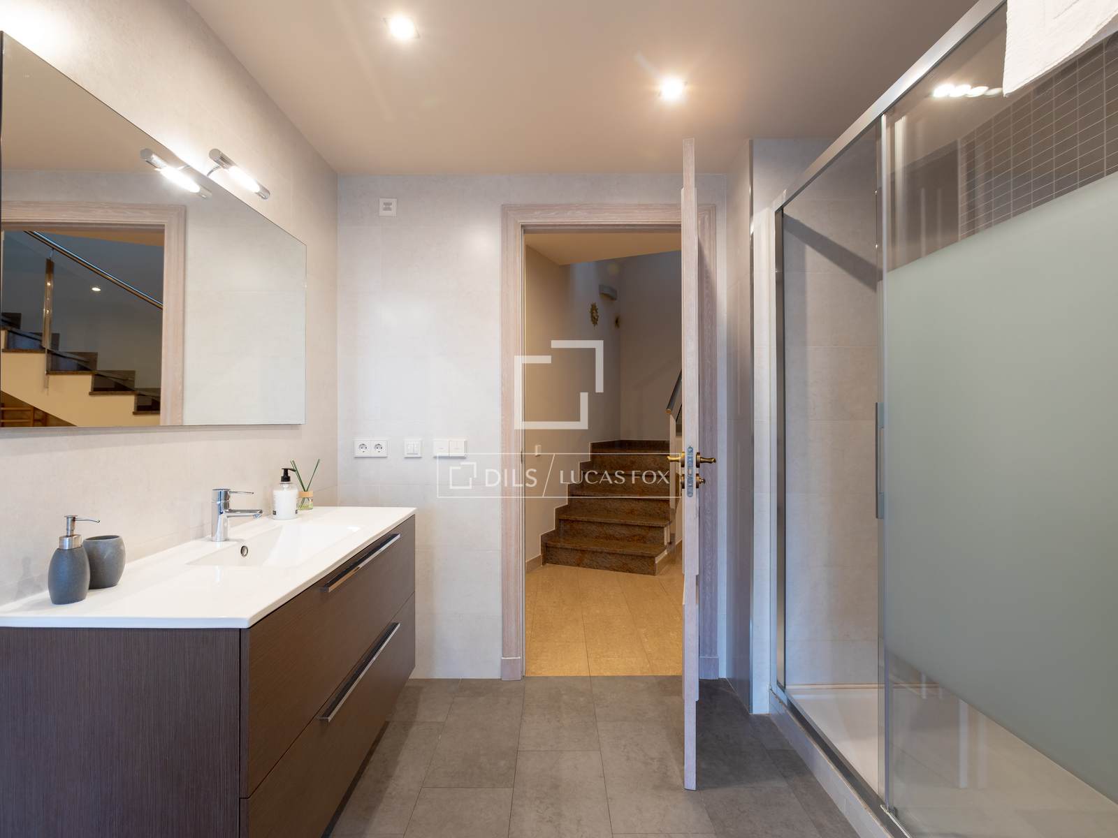 Villa à Premia De Dalt, Barcelona, Espagne 5 chambres, 375 m2 No. 150276