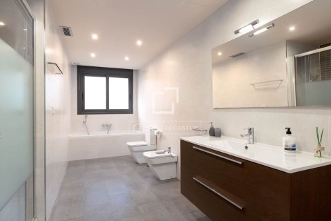 Villa for sale in Premia De Dalt, Barcelona, Spain 5 bedrooms, 375 sq.m. No. 150276 - photo 16
