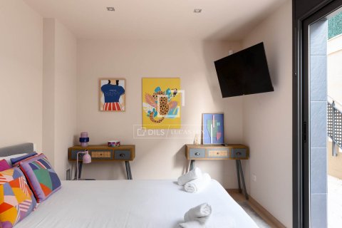 Villa for sale in Premia De Dalt, Barcelona, Spain 5 bedrooms, 375 sq.m. No. 150276 - photo 19