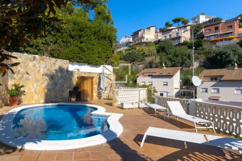 Villa for sale in Alella, Barcelona, Spain 4 bedrooms, 215 sq.m. No. 150277 - photo 26