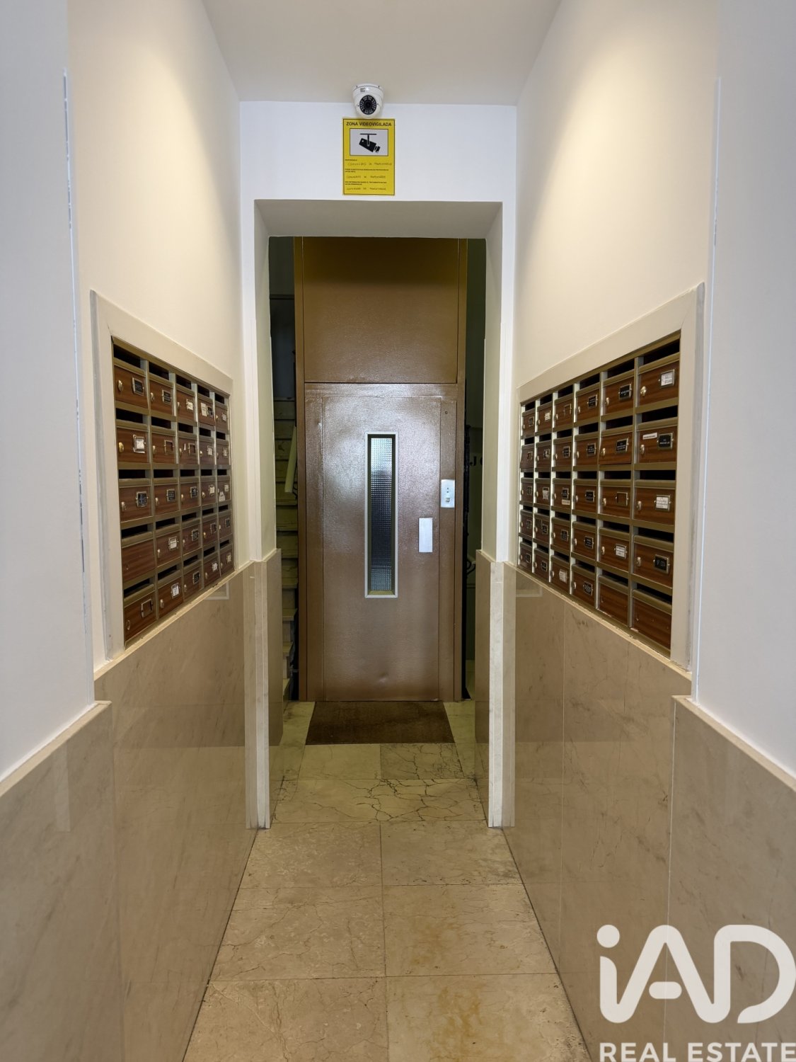 Apartment à Madrid, Espagne 2 chambres, 49 m2 No. 195132