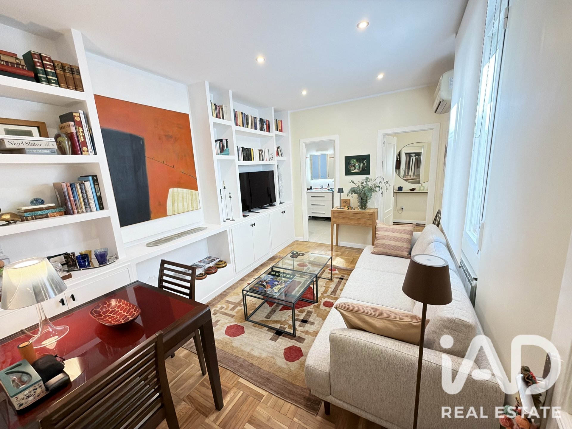 Apartment à Madrid, Espagne 2 chambres, 49 m2 No. 195132
