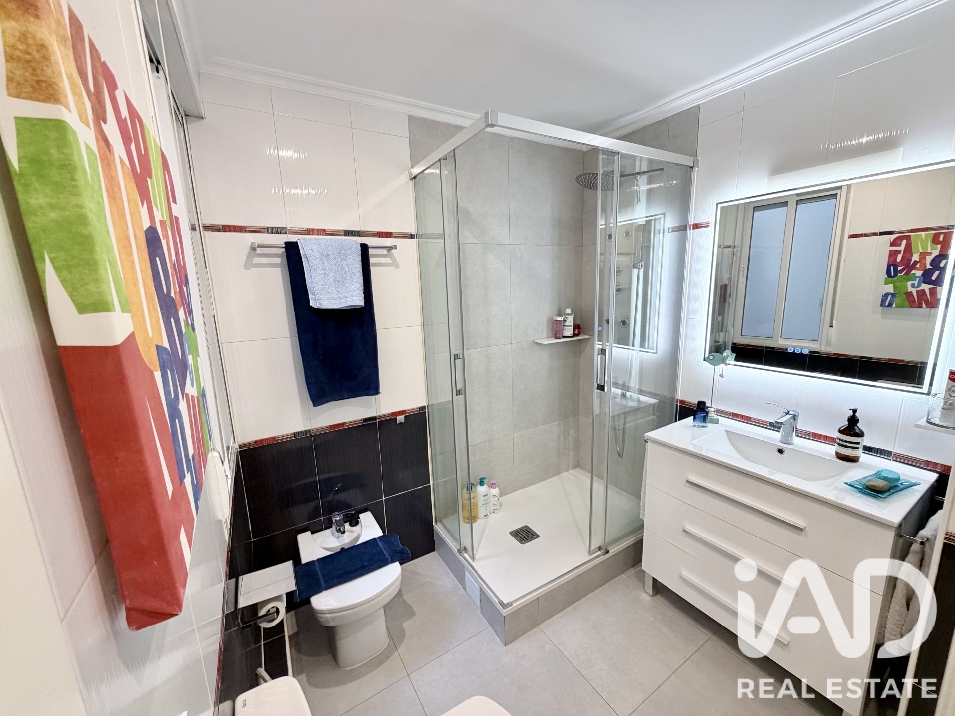 Apartment à Madrid, Espagne 2 chambres, 49 m2 No. 195132