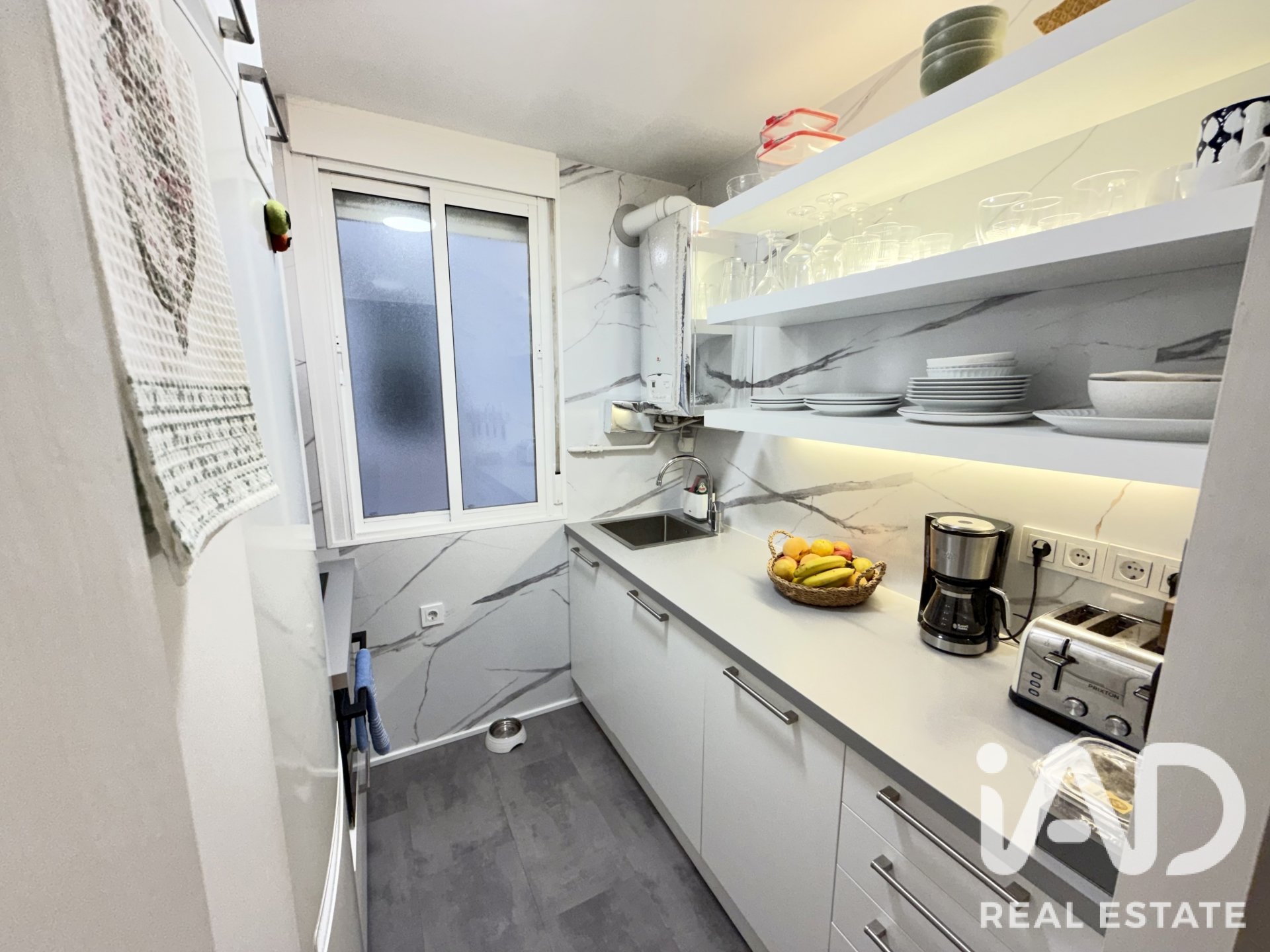 Apartment à Madrid, Espagne 2 chambres, 49 m2 No. 195132