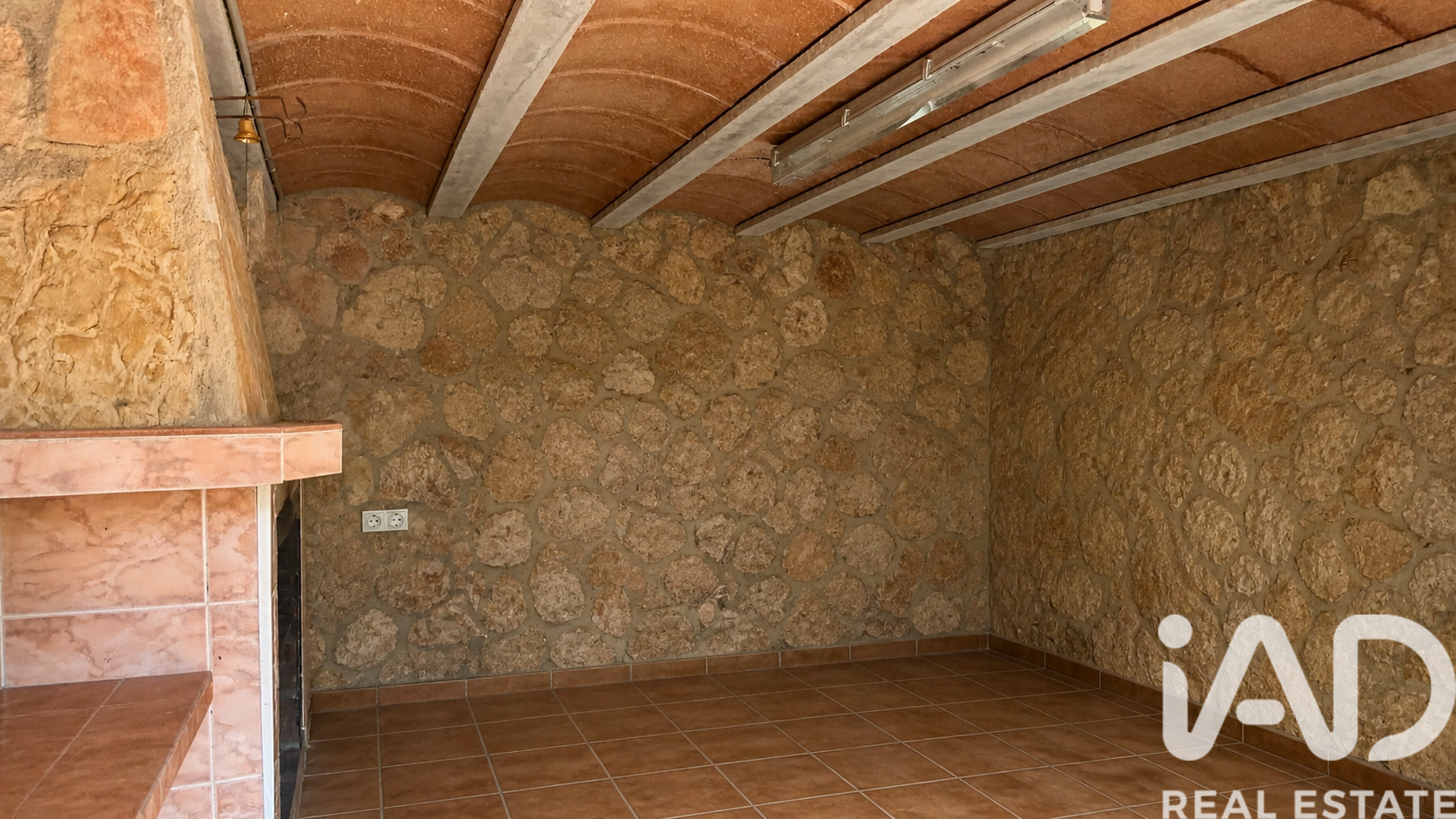 House in El Montmell, Tarragona, Spanien 4 Schlafzimmer, 196 m2 Nr. 195136