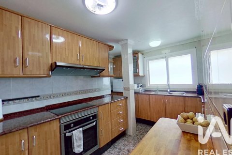 Продажа дома в Эль Монтмелл, Таррагона, Испания 4 спальни, 196м2 №195136 - фото 30
